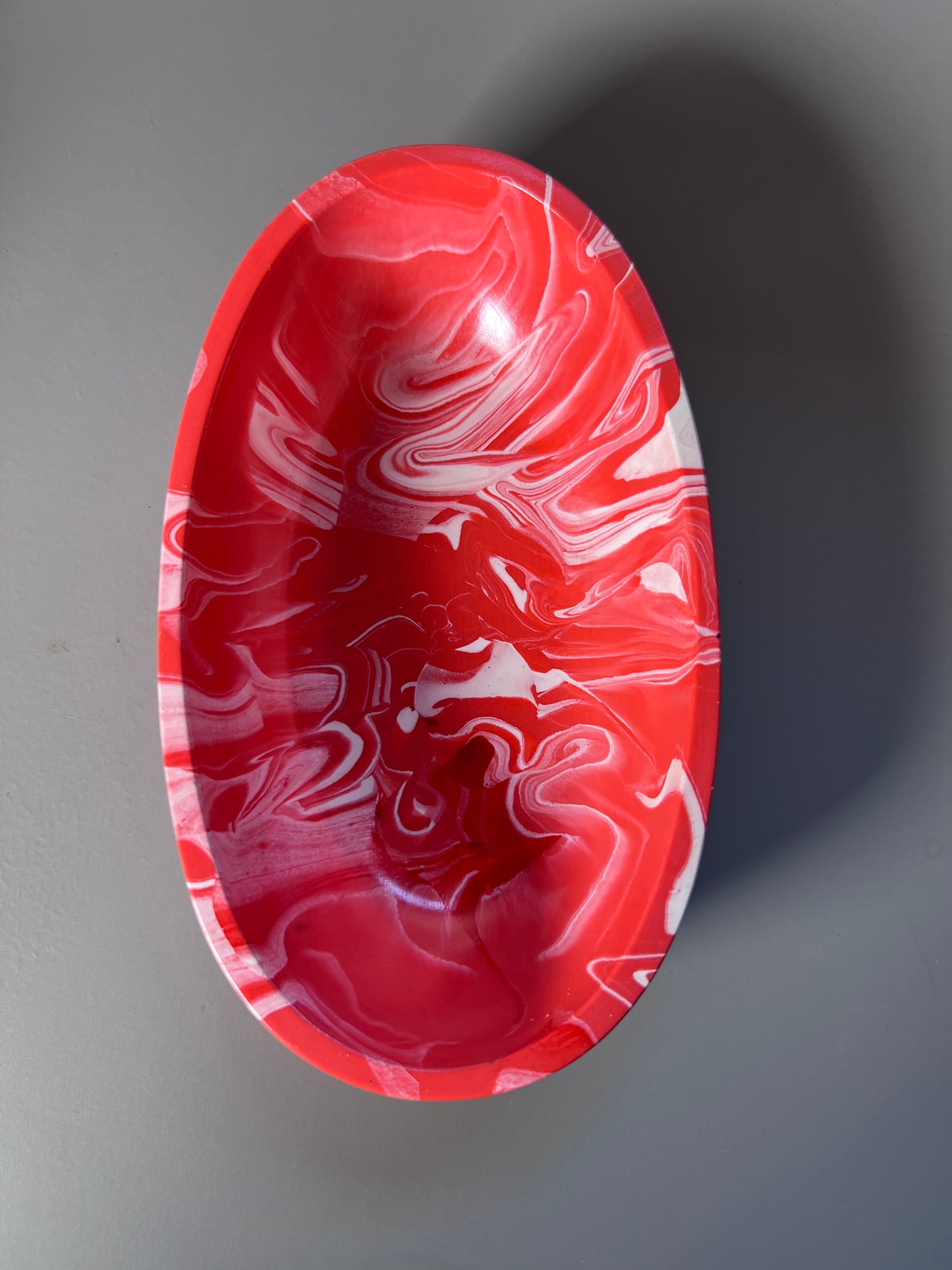 Red & white Marble Jesmonite Vessel Gift set