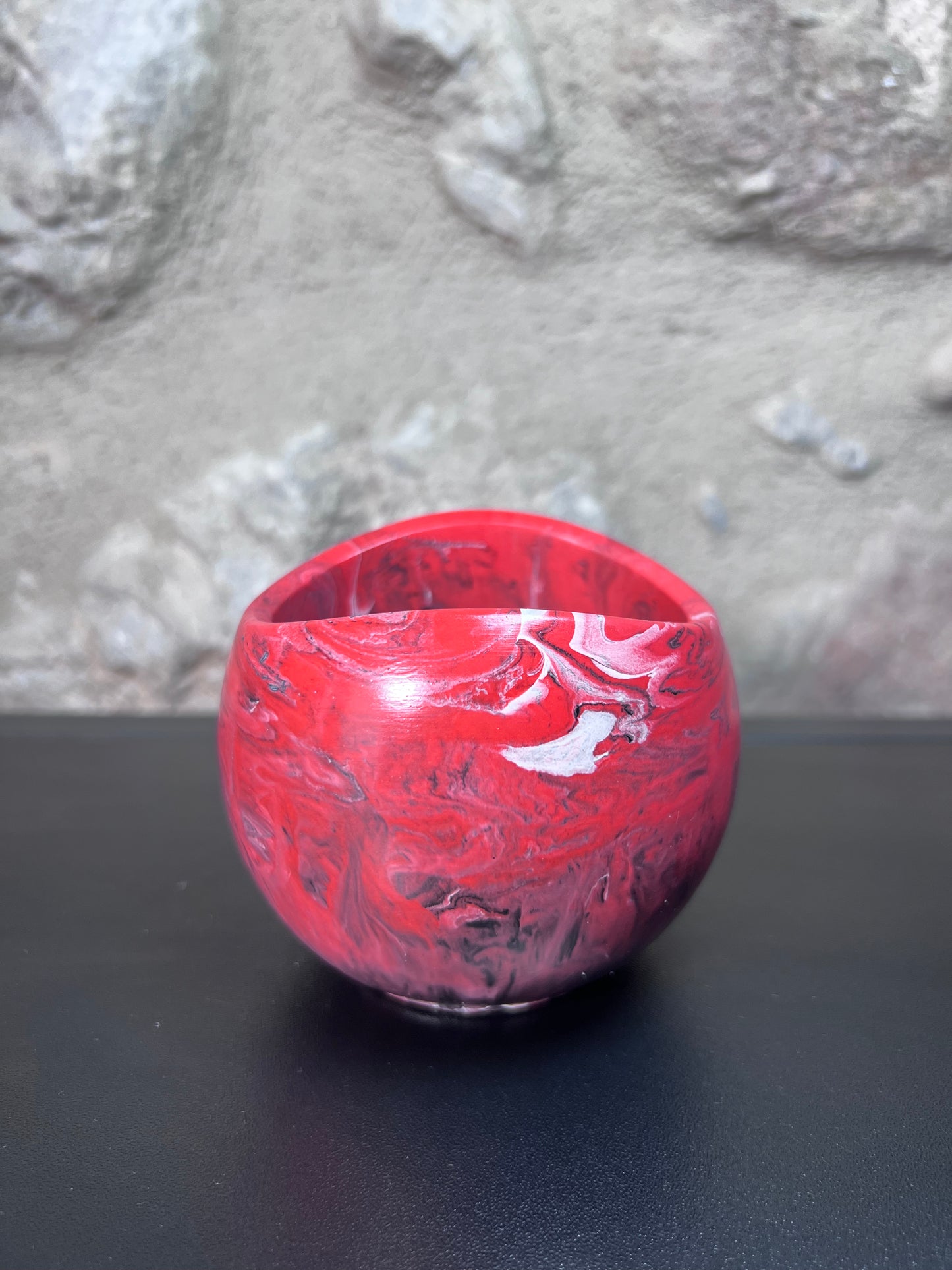 Jesmonite Vessel Gift set - Red, Black and White